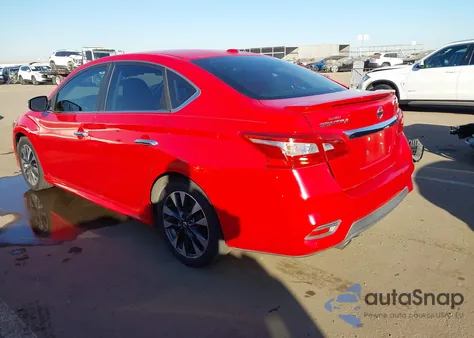 2018 Nissan Sentra Sr z USA, uszkodzony, nr VIN 3N1AB7AP5JY201325